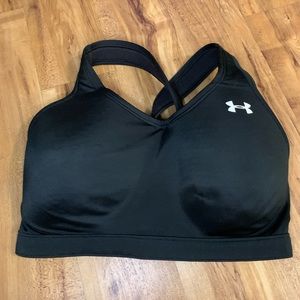 Under Armour Intimates & Sleepwear - Under Armor sports bra Under Armour Intimates & Sleepwear - Under Armor sports bra